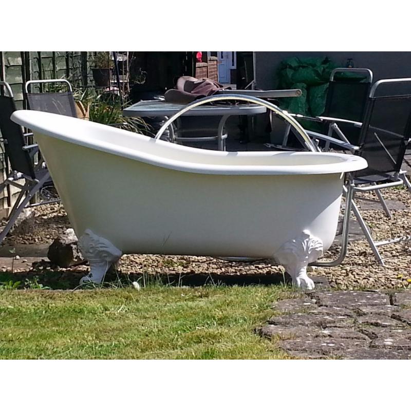 Beautiful free standing Bath