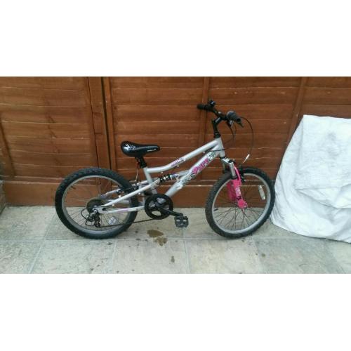 Apollo girls bike
