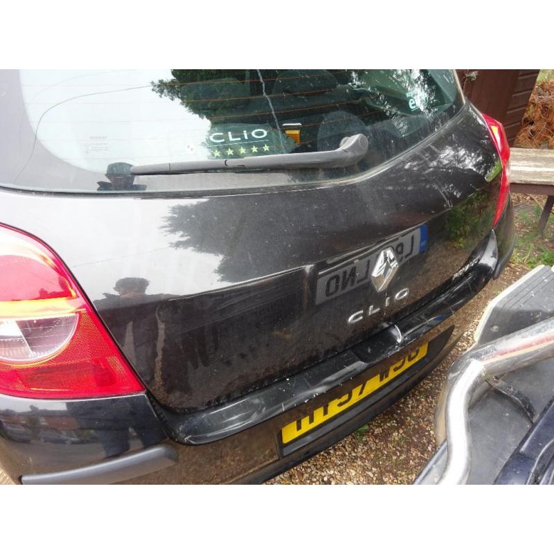 Renault CLio 1.4 !!URGENT!!