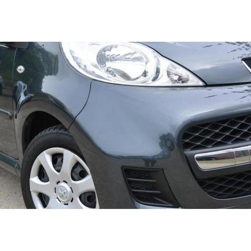 2011 Peugeot 107 1.0 Urban 5 door Petrol Hatchback