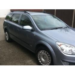 Vauxhall Estate, top condition with MOT and TAX