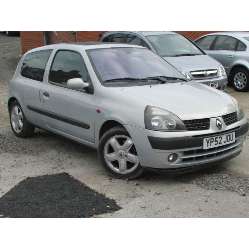 Renault Clio 1.6 16v Dynamique +