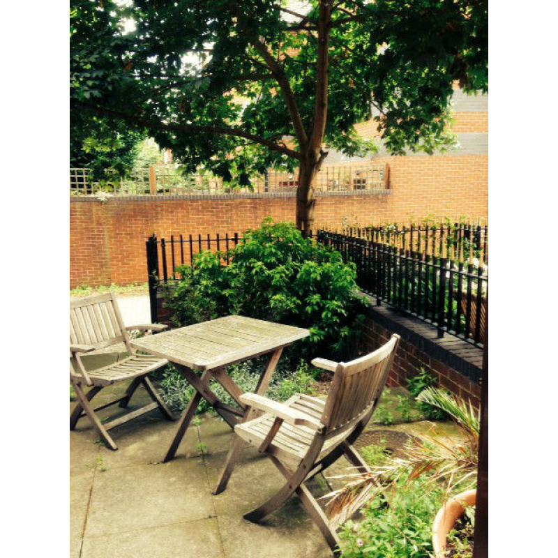 *ALL INCLLUSIVE* single room in a private house, 500m from Tower Bridge, river view