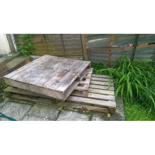 FREE 3 WOODEN PALLET