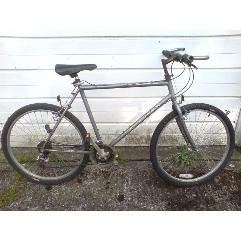 DIAMONDBACK MOUNTAIN BIKE