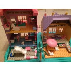 Mega Bloks Fantasy Shopping Avenue