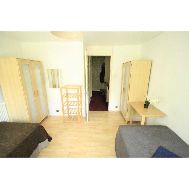 **ARCHWAY**FABULOUS XL TWIN ROOM AVAILABLE NOW **TWO MONTH STAY**!! 62H