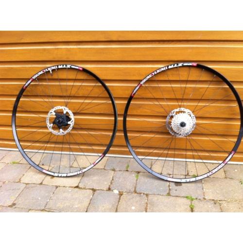 Stans Iron Cross CX Wheelset.