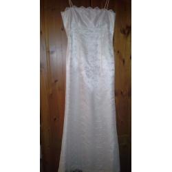 Beautiful Wedding Dress by Allders ~ size 10 petite