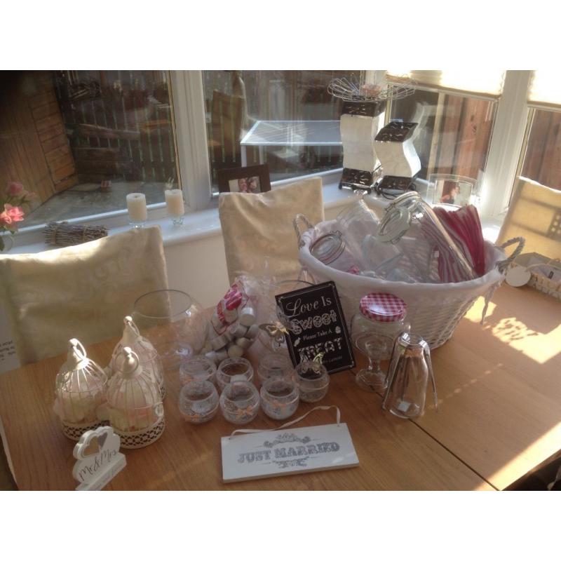 Wedding items for sale