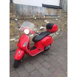 Vespa GTS 300 ie Super Sport