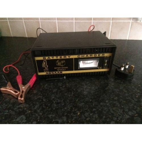 Battery charger 4 amp 12 volt vehicle car