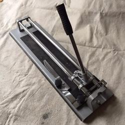 B&Q Heavy Duty Tile Cutter, 400mm