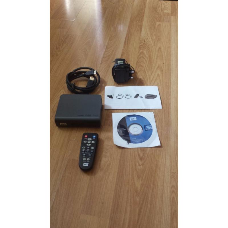 Western Digital WD TV Live Plus HD Media Player w/Remote Model WDBABX0000NBK-01