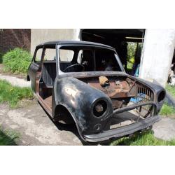 Austin Morris Mini. Excellent Shell. Unfinished RestoProject