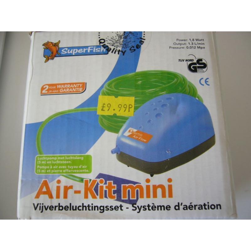 SUPERFISH AIR KIT MINI FISH BOWL TANK FILTER BOXED AND NEW + bottle of nutrafin liquid