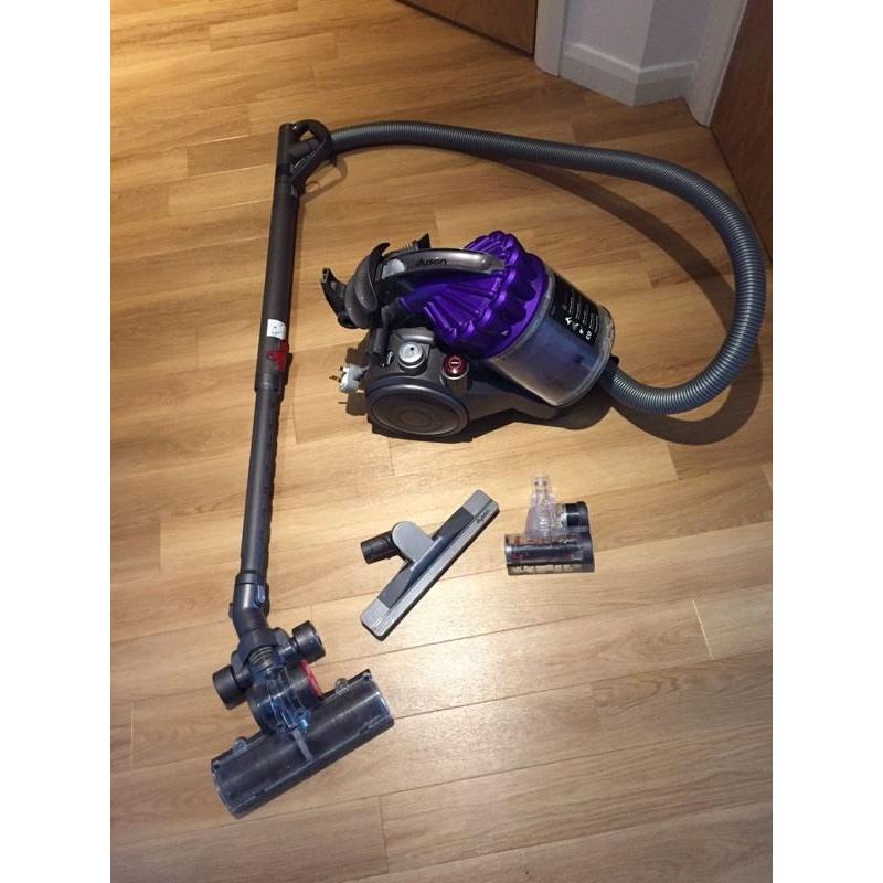 Dyson DC32 Cylinder Hoover
