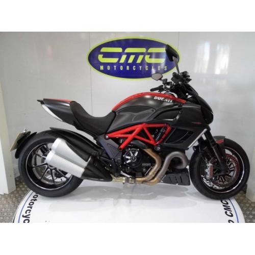 Ducati Diavel Carbon 2012