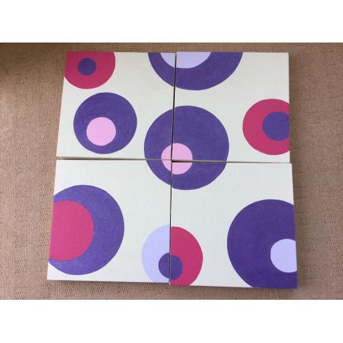4 small canvas'