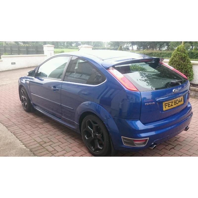 ST FORD FOCUS