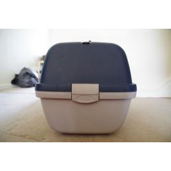 Rabbit / Cat / Pet Carrier - good as new!