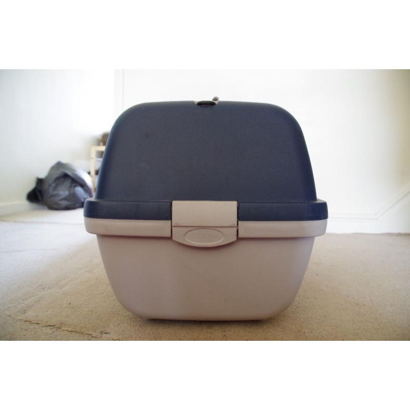 Rabbit / Cat / Pet Carrier - good as new!