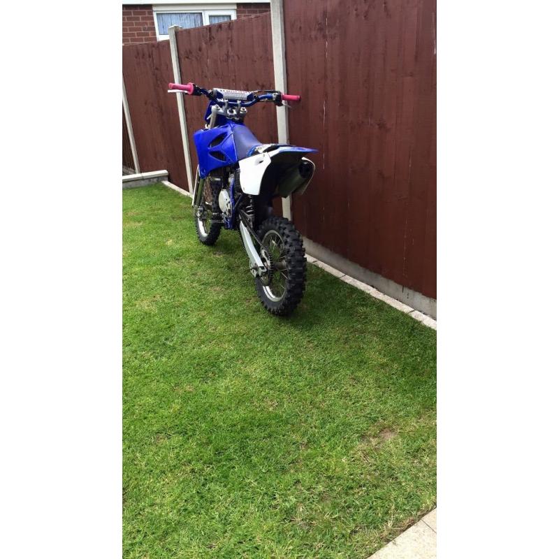 Yz 85 2009