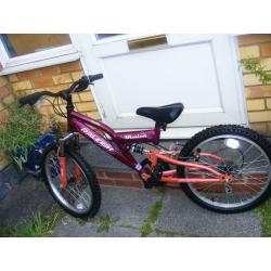 RALEIGH 20" GIRLS BIKE IN GREAT WORKING ORDER AGE 7+