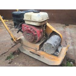 Whacker plate Honda 4.0