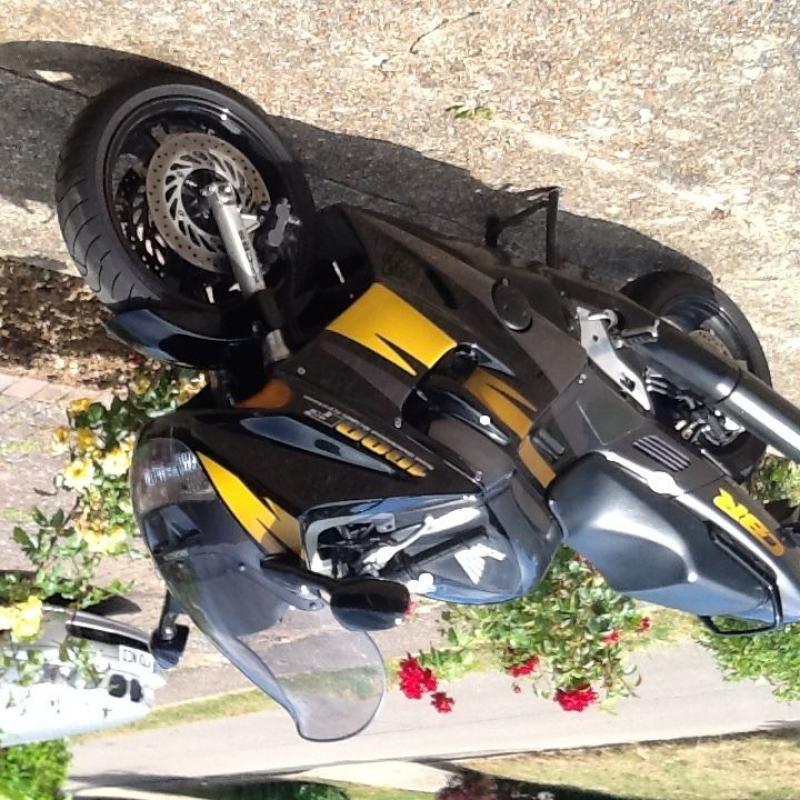 Honda CBR 1000 F, excellent condition, 29000 miles, got too many bikes, so this needs to go!