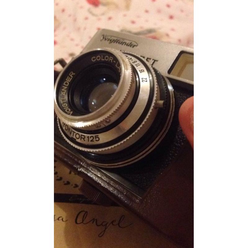 Retro cameras x2 voighander vitoret & kodak colorsnap 35