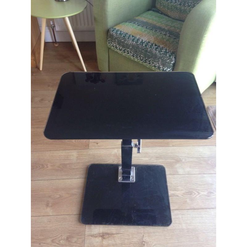 Glass laptop PC table