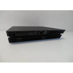 PlayStation 4 + Games