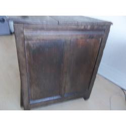 !7th century coffer / mule chest