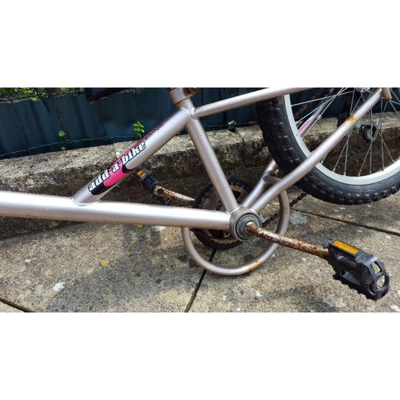 Tag along Bike