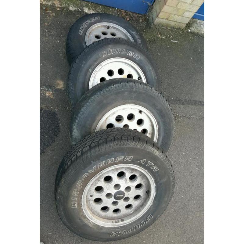 13 x Jeep wheels CHEAP!!