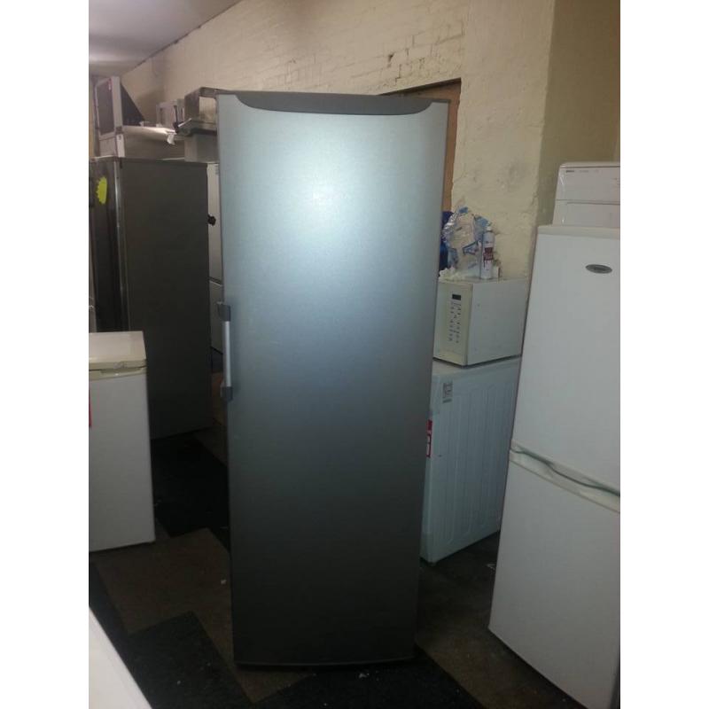 silver hotpoint tall fridge (ex display)