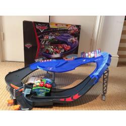 Disney Cars micro drifters speedway track