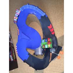 Disney Cars micro drifters speedway track