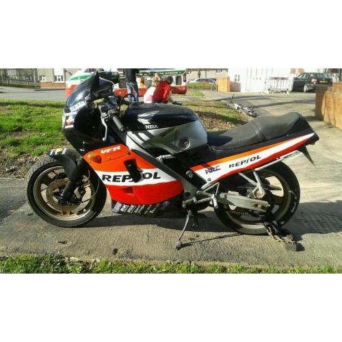 Honda vfr 400 nc21
