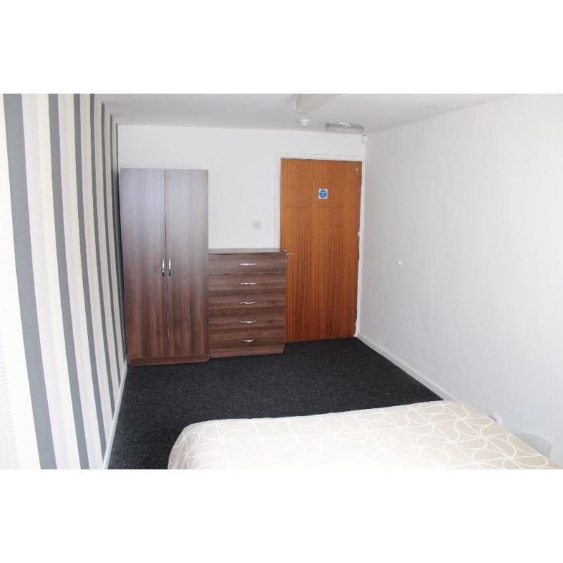 Large room in clean shared house - available now