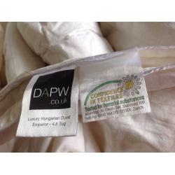 Emporer duvet. Luxury Hungarian filling. All seasons
