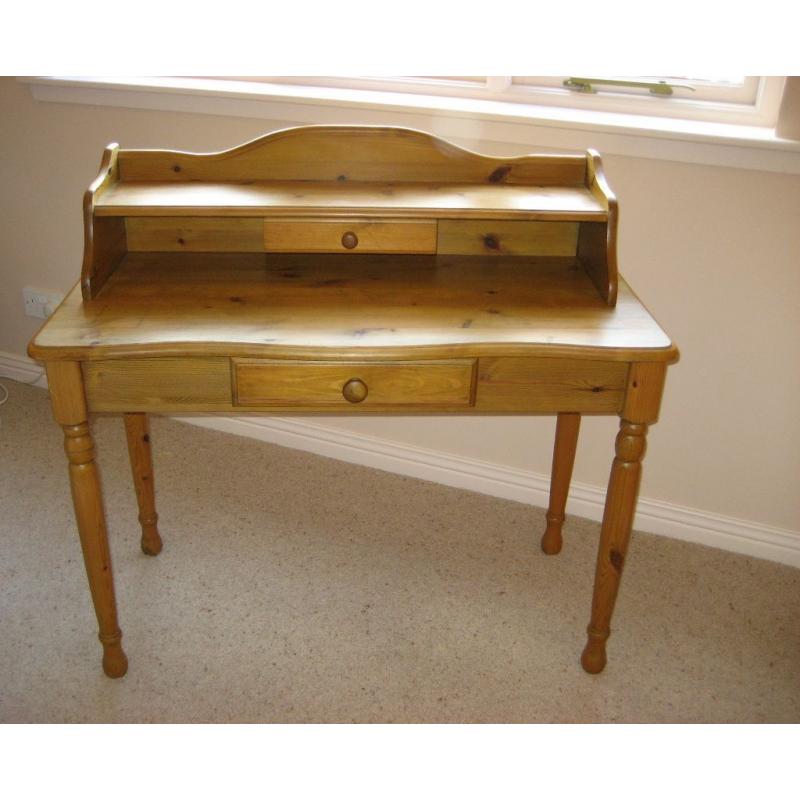 Pine Desk
