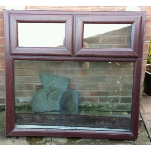 UPVC WINDOW 2 OPENINGS, WITH EXTERNAL SILL.