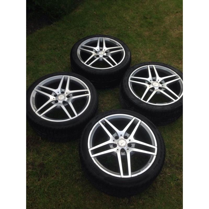 x4 Mercedes AMG 18" staggered alloys with Pirelli tyres