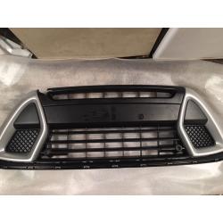 Damaged ford Kuga grill individual