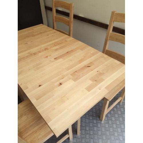 Beautiful Solid Oak Collapsible 5ft Dining Table And Chairs. Mint As New Condition