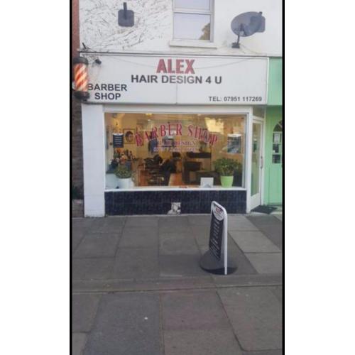 Full time / Part Time Barber Required!