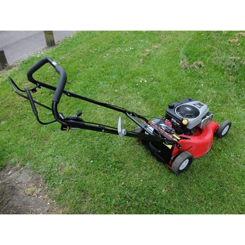 Rover Procut 560 self-propelled, Briggs and Stratton, alloy deck, 22", professional lawn mower