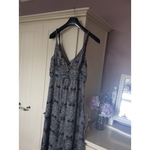 Maxi dress. JASPER CONRAN